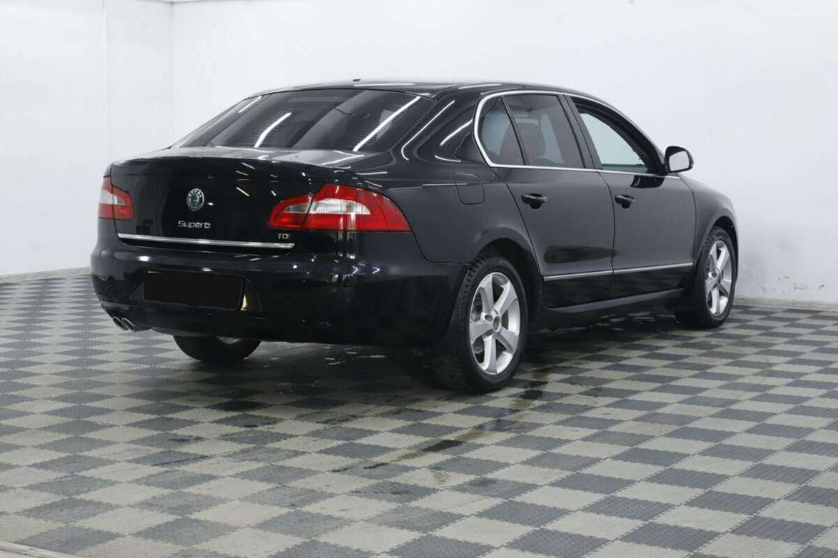 Шкода Суперб б/у, 2013, Роботизированная. Фото: #2