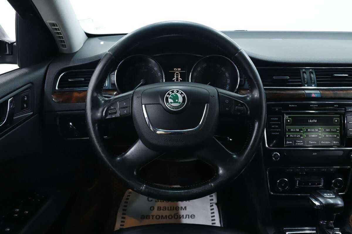 Шкода Суперб б/у, 2013, Роботизированная. Фото: #11