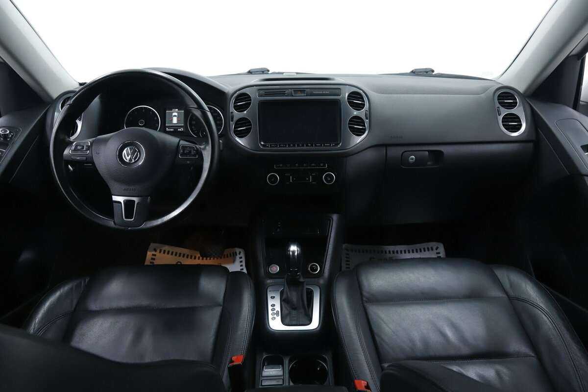 Фольксваген Тигуан б/у, 2015, Автоматическая. Фото: #8