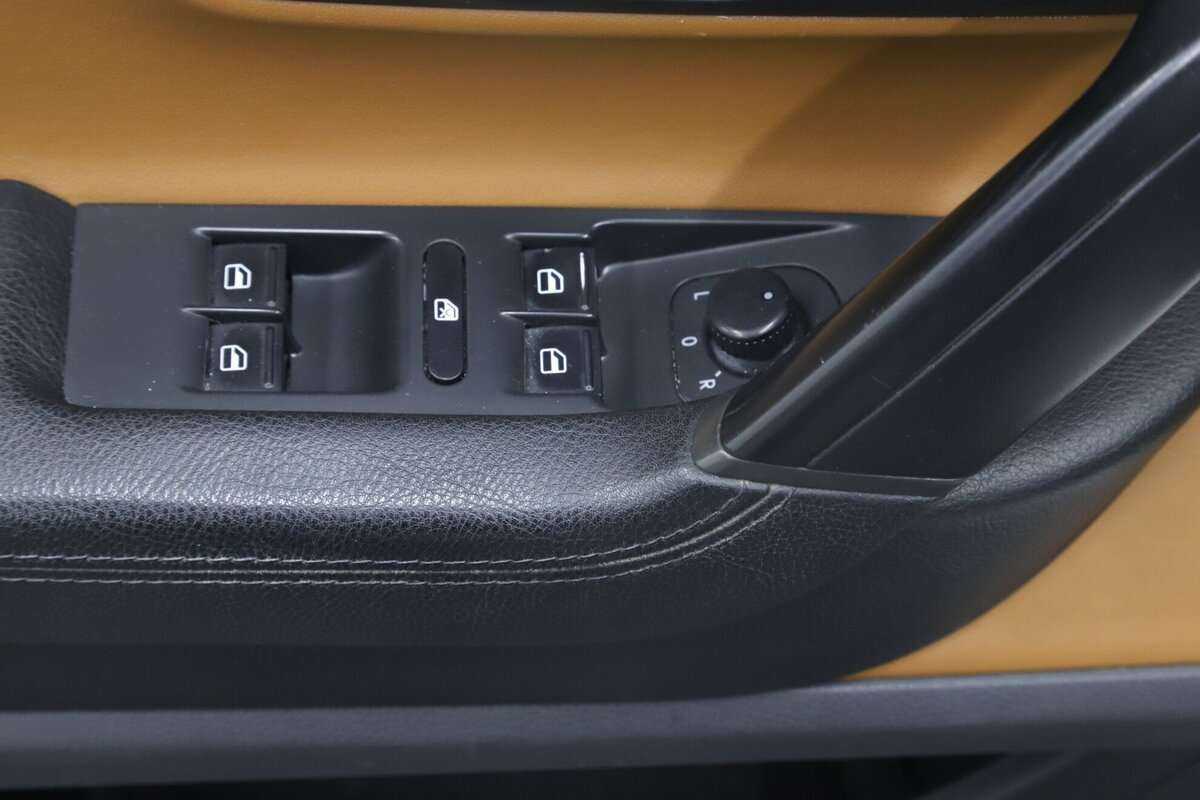 Фольксваген Пассат ЦЦ б/у, 2013, Роботизированная. Фото: #7