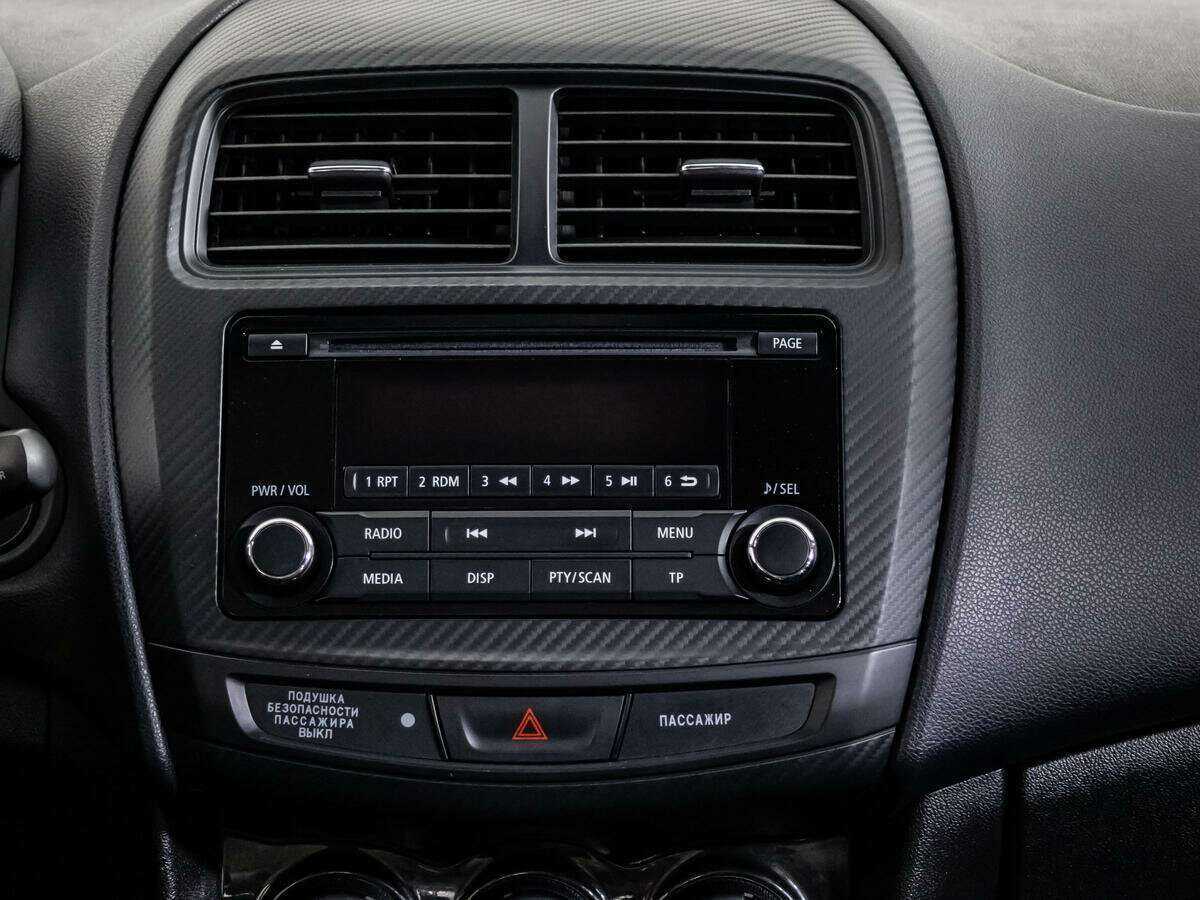 Митсубиши АС-Икс б/у, 2014, Механическая. Фото: #12