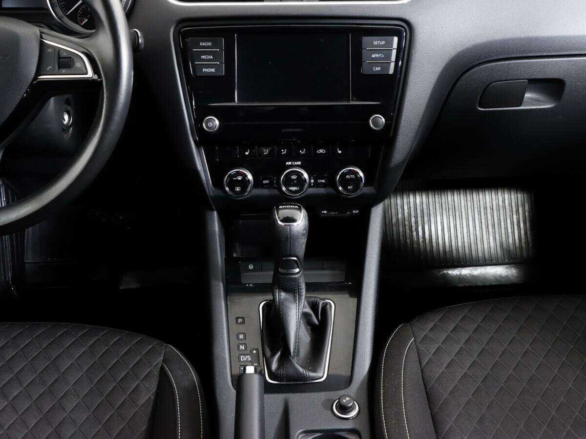 Шкода Октавия б/у, 2017, Автоматическая. Фото: #9