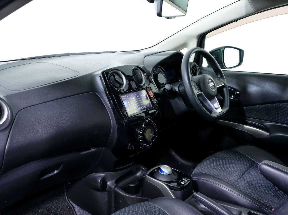 Ниссан Ноут б/у, 2017, Автоматическая. Фото: #8