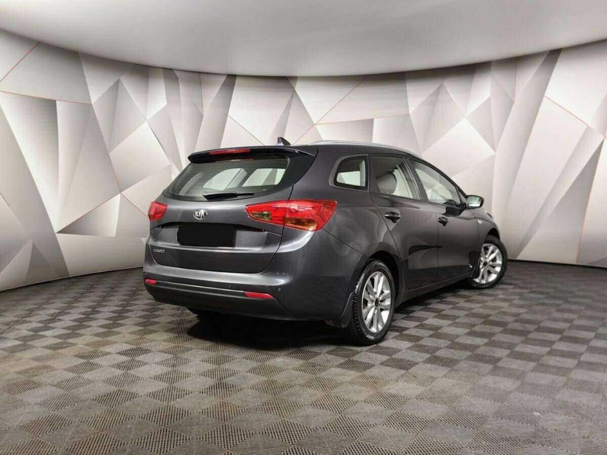 Киа Сид б/у, 2017, Автоматическая. Фото: #1