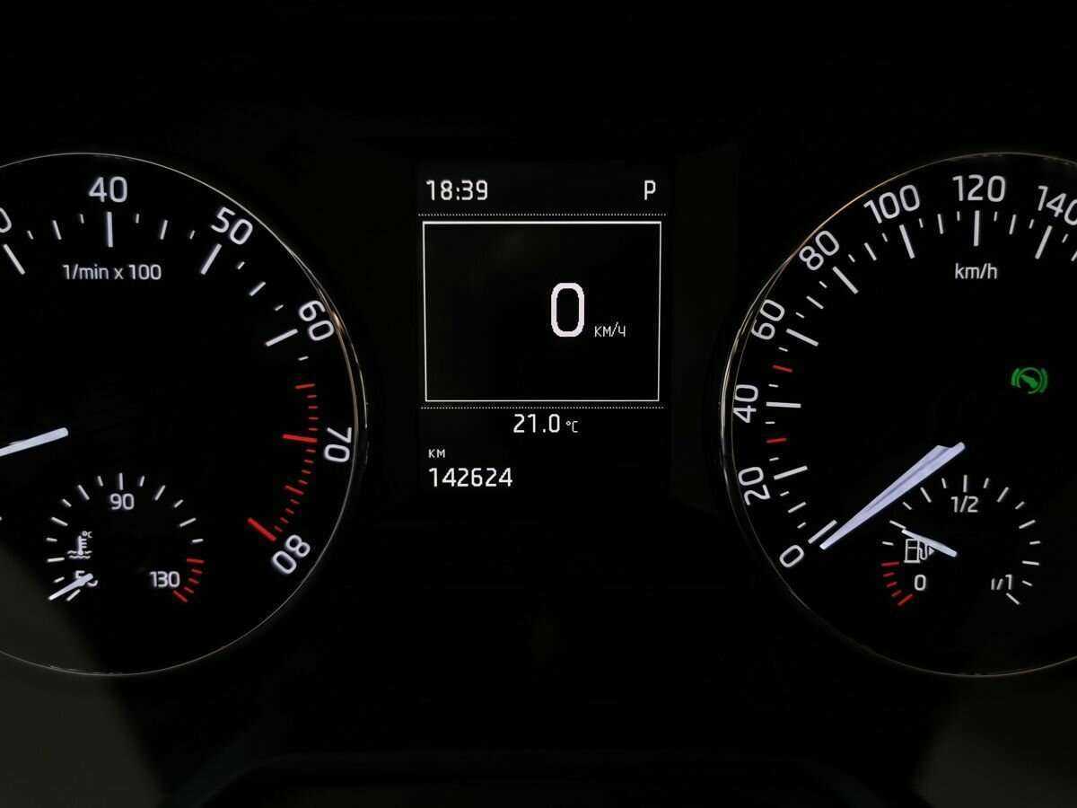 Шкода Октавия б/у, 2013, Роботизированная. Фото: #17