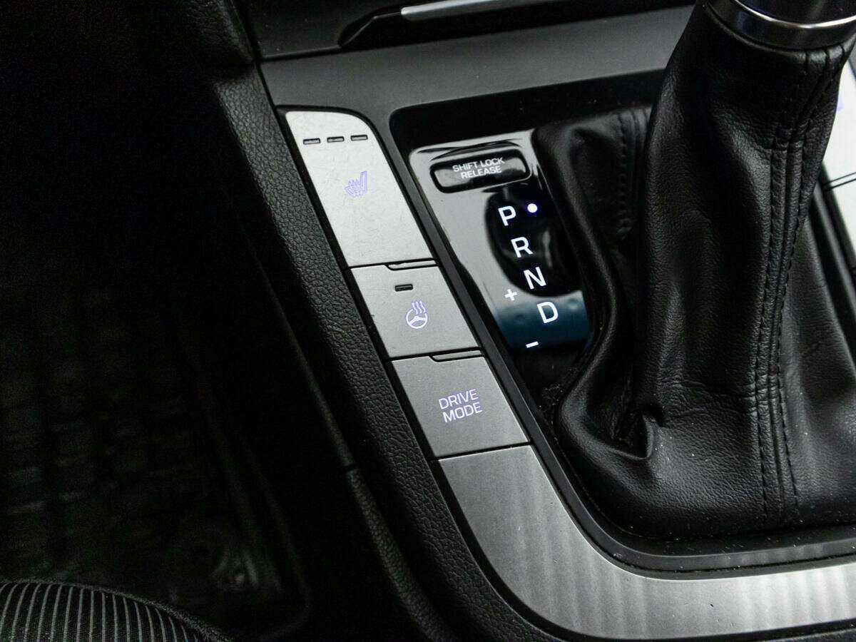 Хендай Елантра б/у, 2018, Автоматическая. Фото: #15