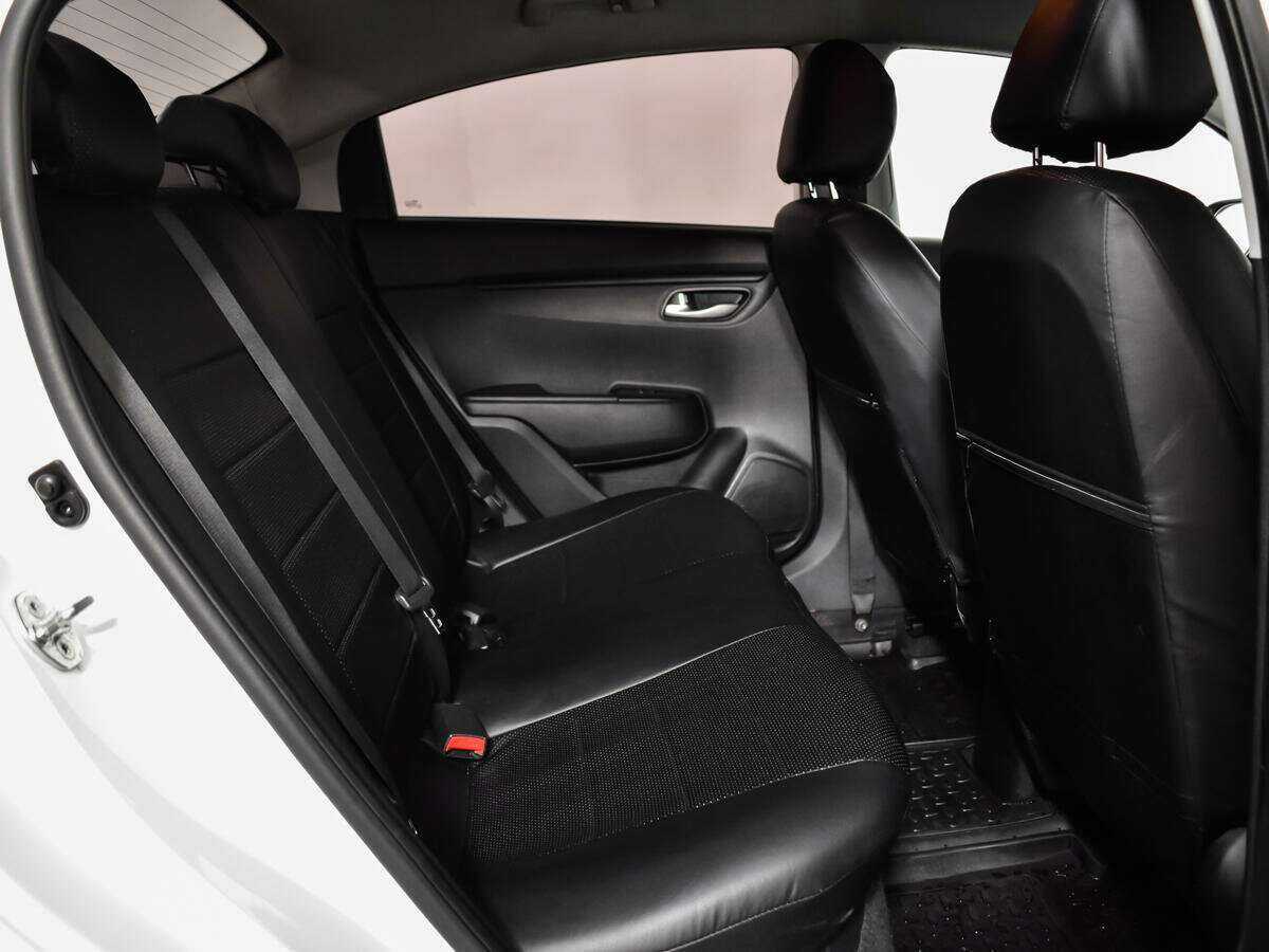 Киа Рио б/у, 2017, Механическая. Фото: #9