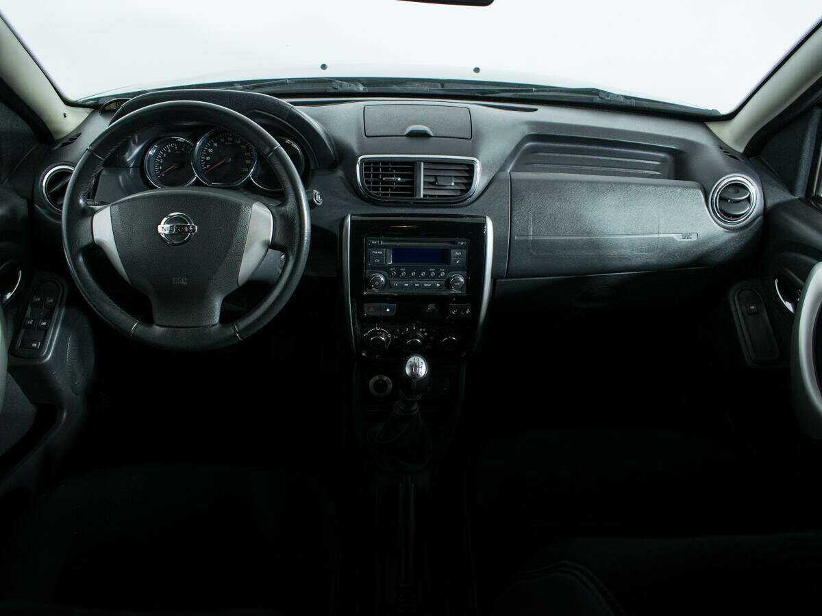 Ниссан Террано б/у, 2016, Механическая. Фото: #11
