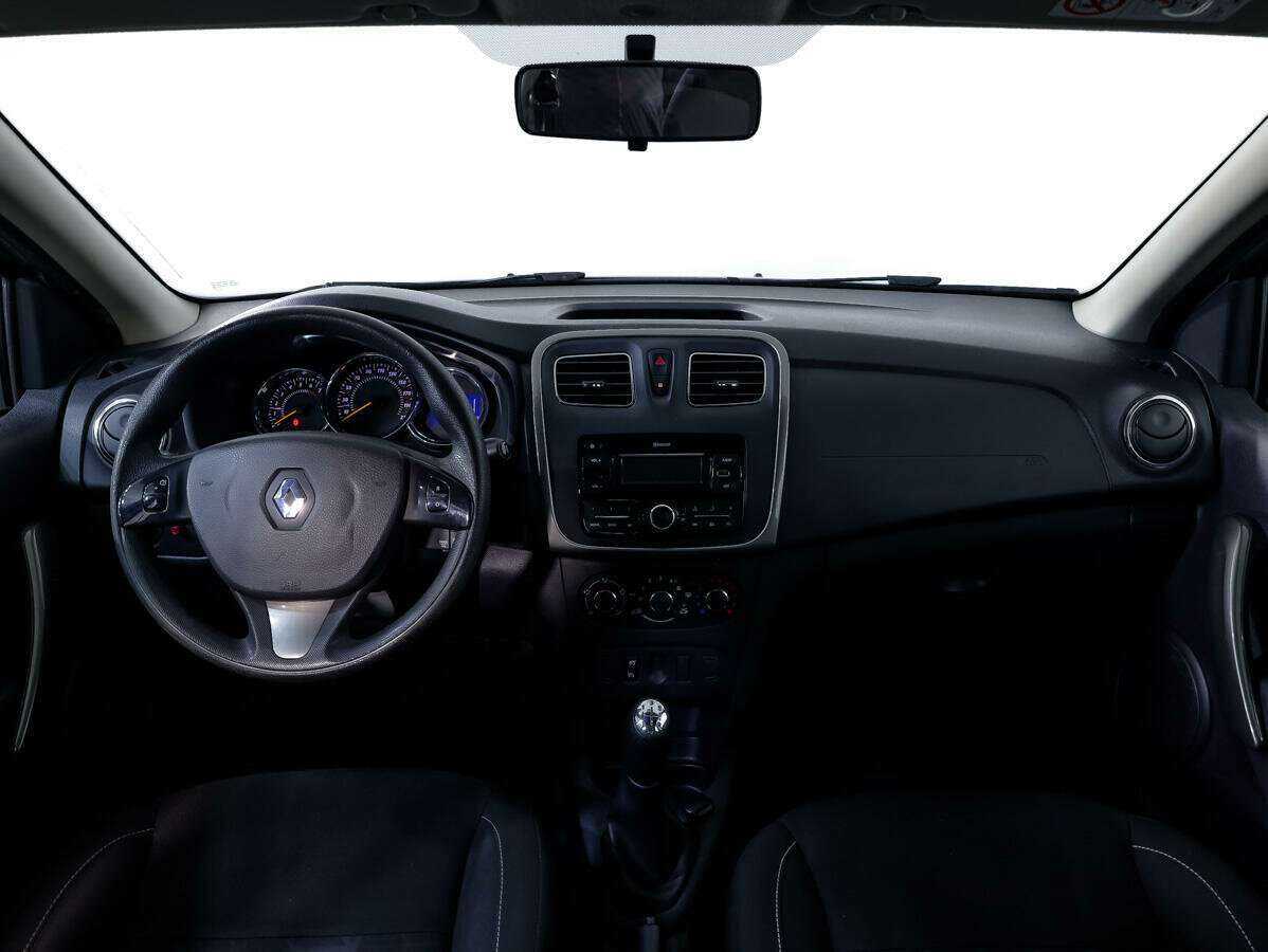 Рено Сандеро б/у, 2018, Механическая. Фото: #9