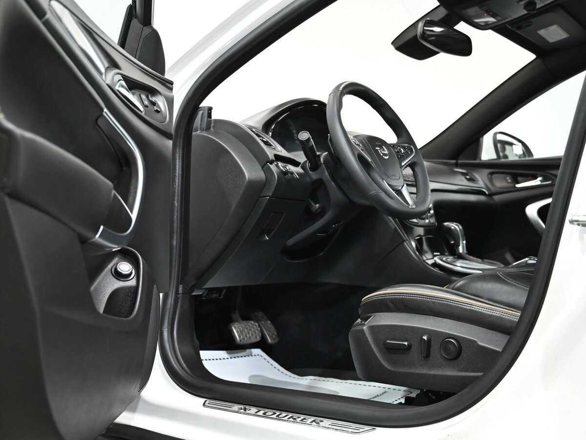 Опель Инсигния б/у, 2014, Автоматическая. Фото: #4