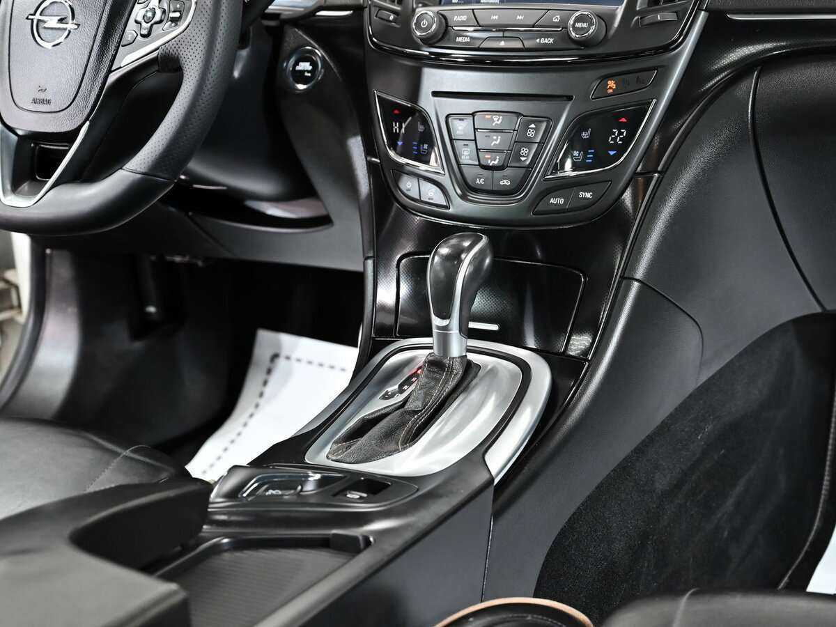 Опель Инсигния б/у, 2014, Автоматическая. Фото: #10