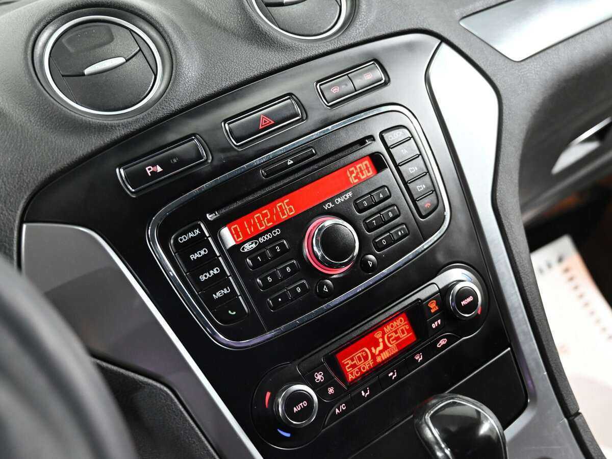 Форд Мондео б/у, 2013, Автоматическая. Фото: #4