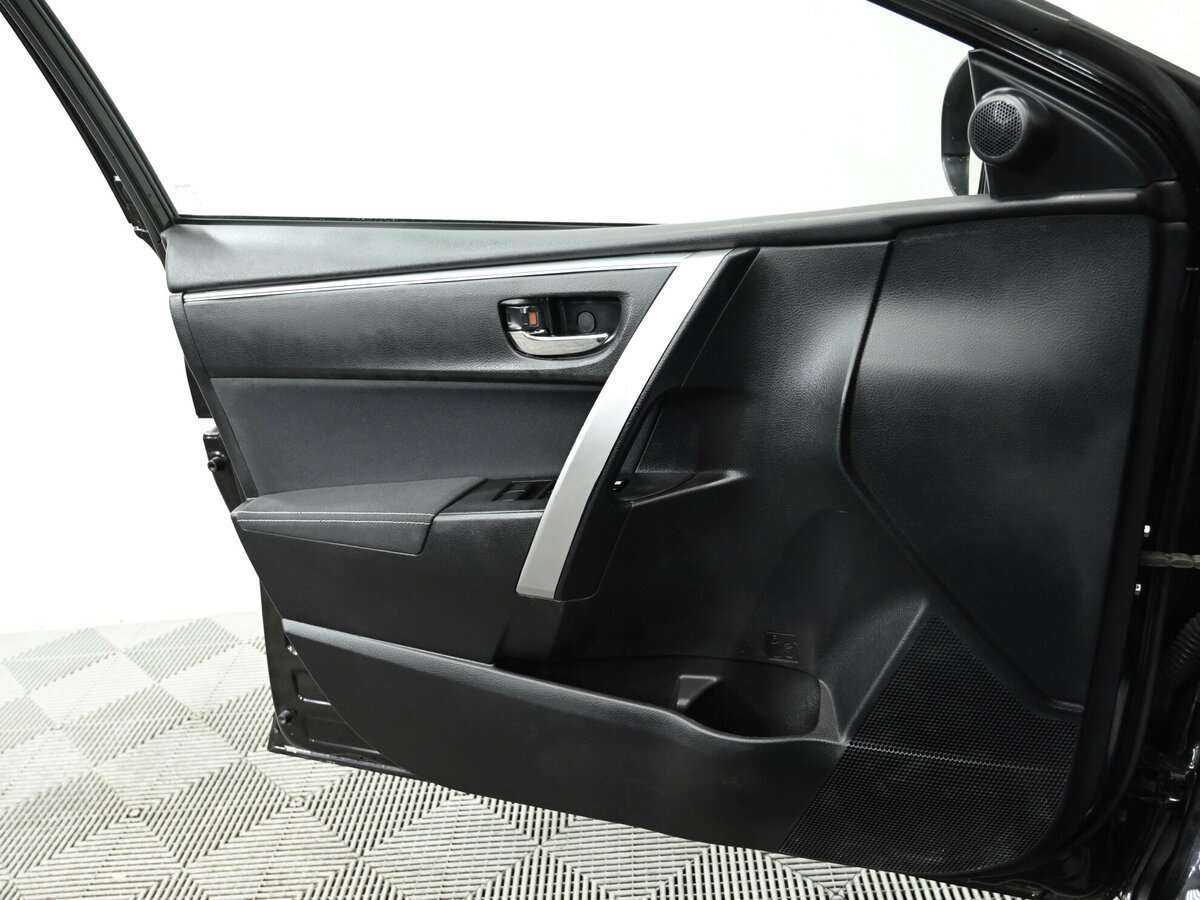 Тойота Королла б/у, 2015, Вариатор. Фото: #5