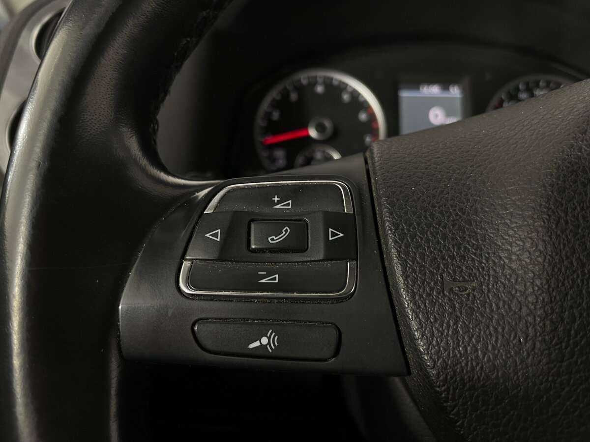 Фольксваген Тигуан б/у, 2013, Автоматическая. Фото: #14