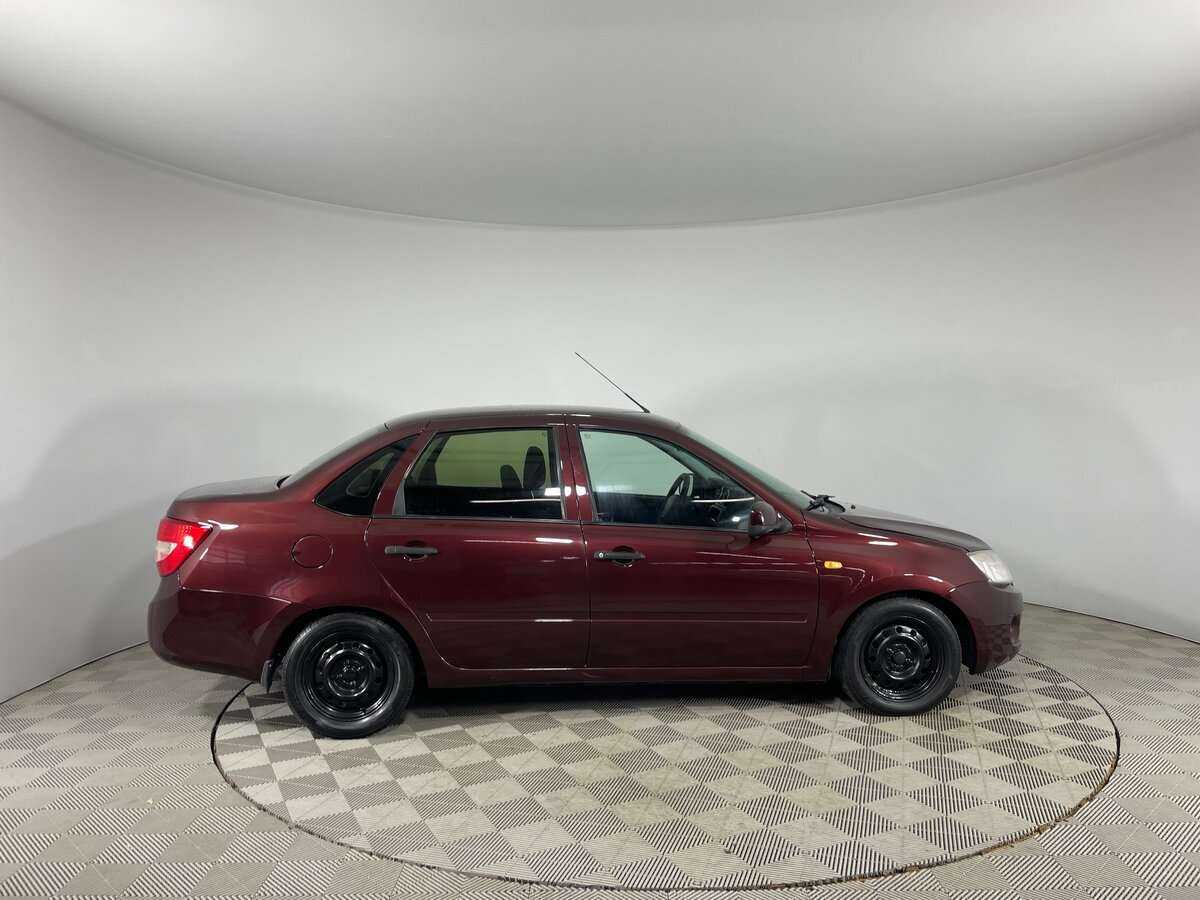 Лада (ВАЗ) Гранта б/у, 2012, Механическая. Фото: #3