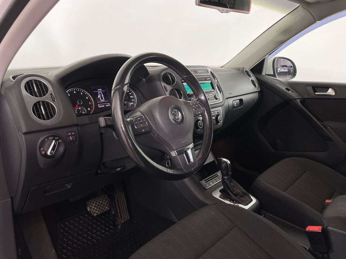 Фольксваген Тигуан б/у, 2013, Роботизированная. Фото: #6