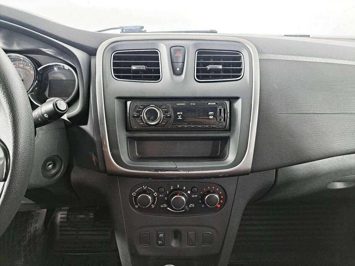 Рено Сандеро б/у, 2016, Автоматическая. Фото: #11