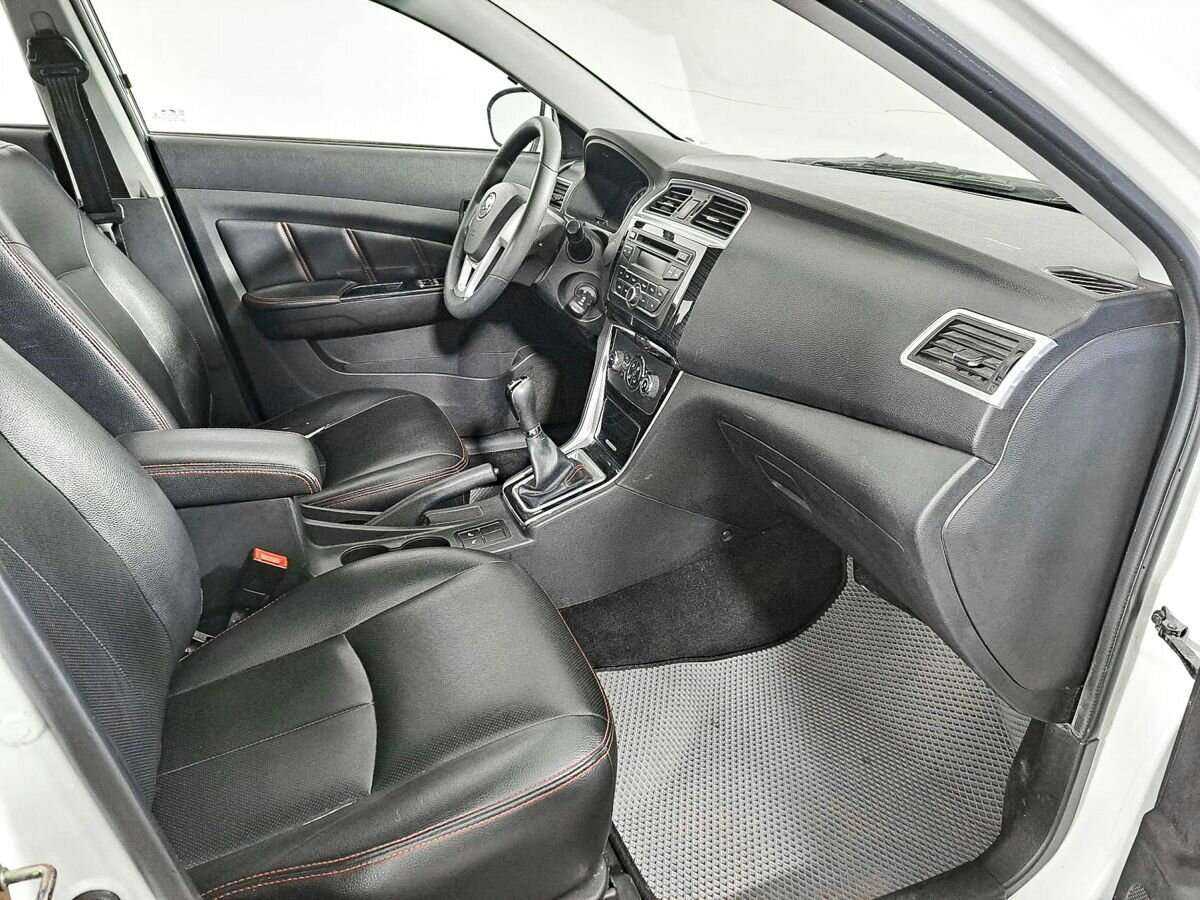 Лифан Солано б/у, 2016, Механическая. Фото: #8