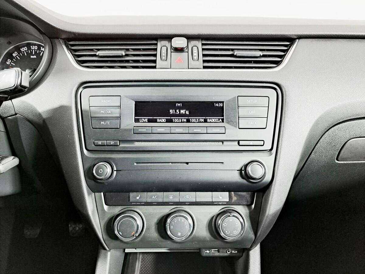 Шкода Октавия б/у, 2014, Механическая. Фото: #11