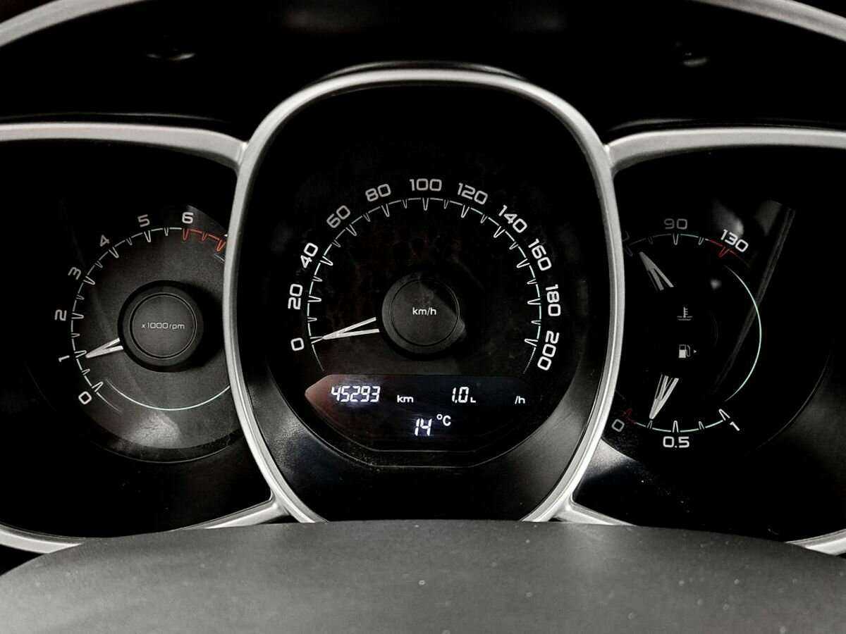 Лада (ВАЗ) Веста б/у, 2017, Механическая. Фото: #7