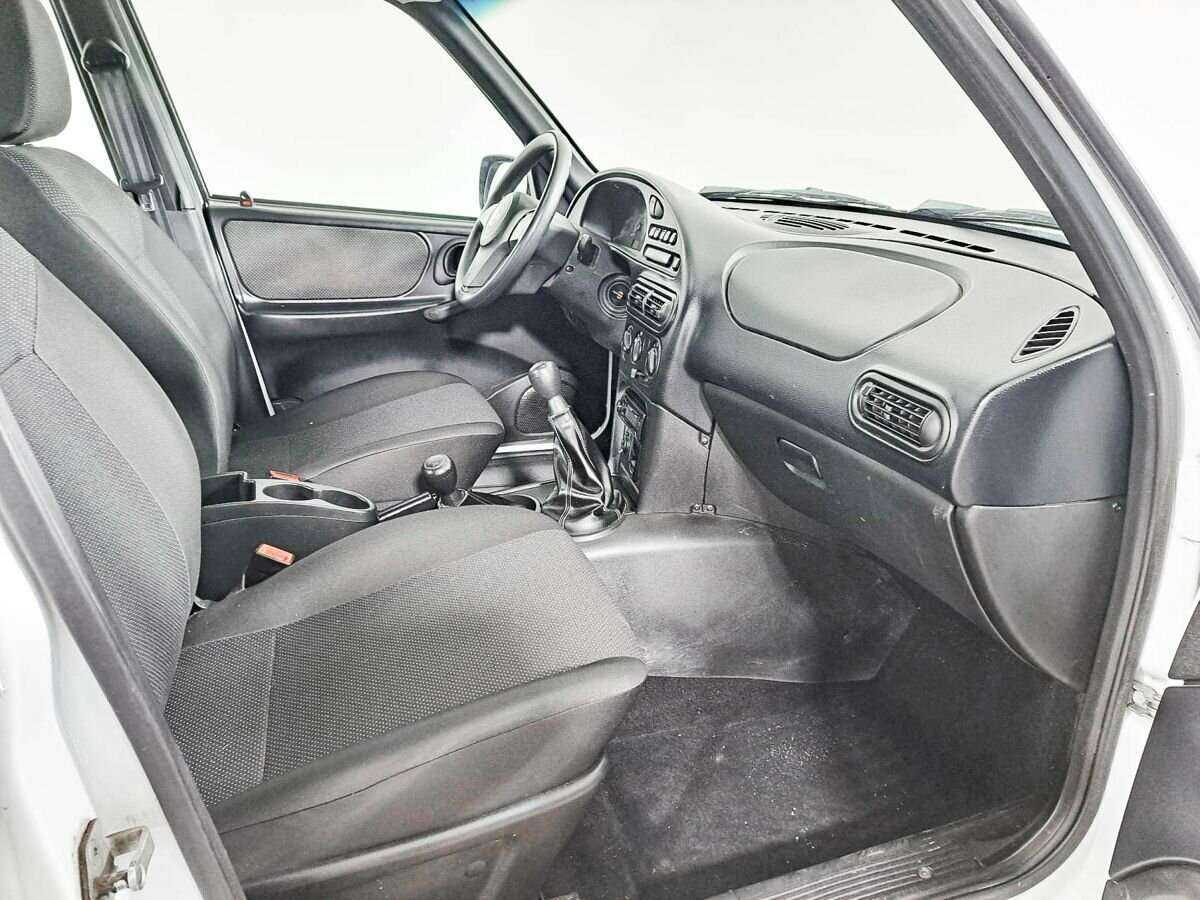 Лада (ВАЗ) Нива б/у, 2021, Механическая. Фото: #8