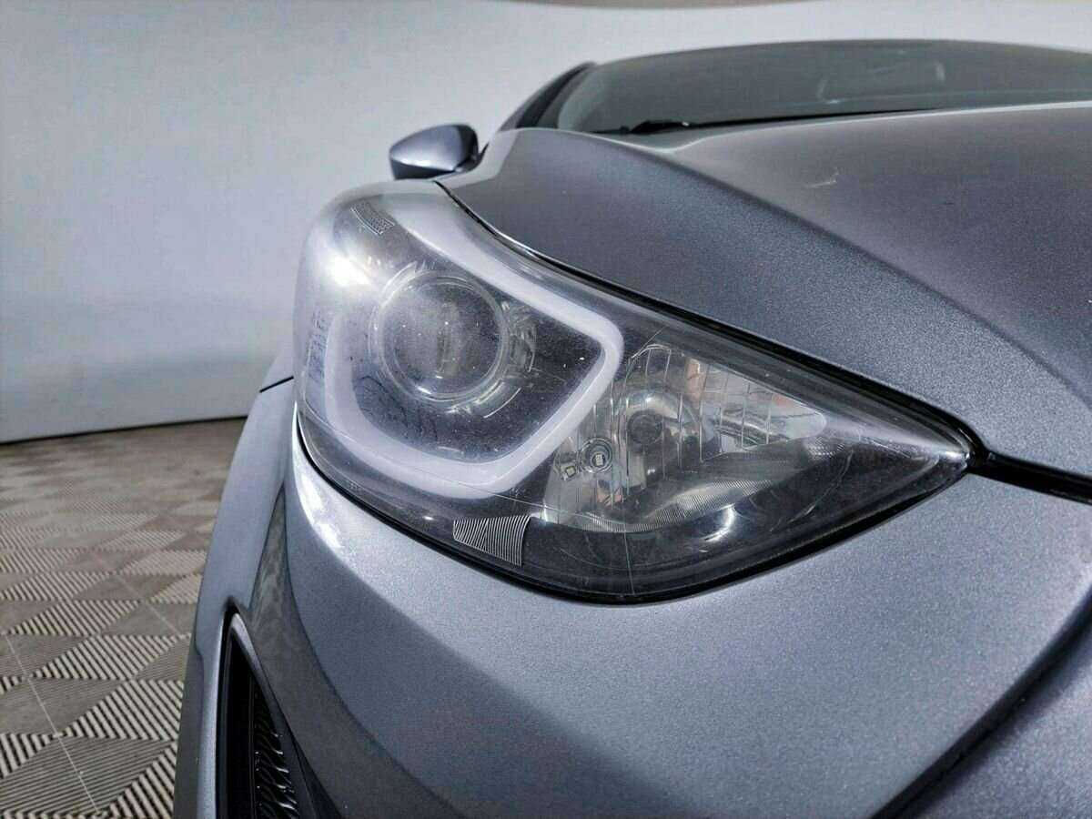 Хендай Елантра б/у, 2015, Механическая. Фото: #16