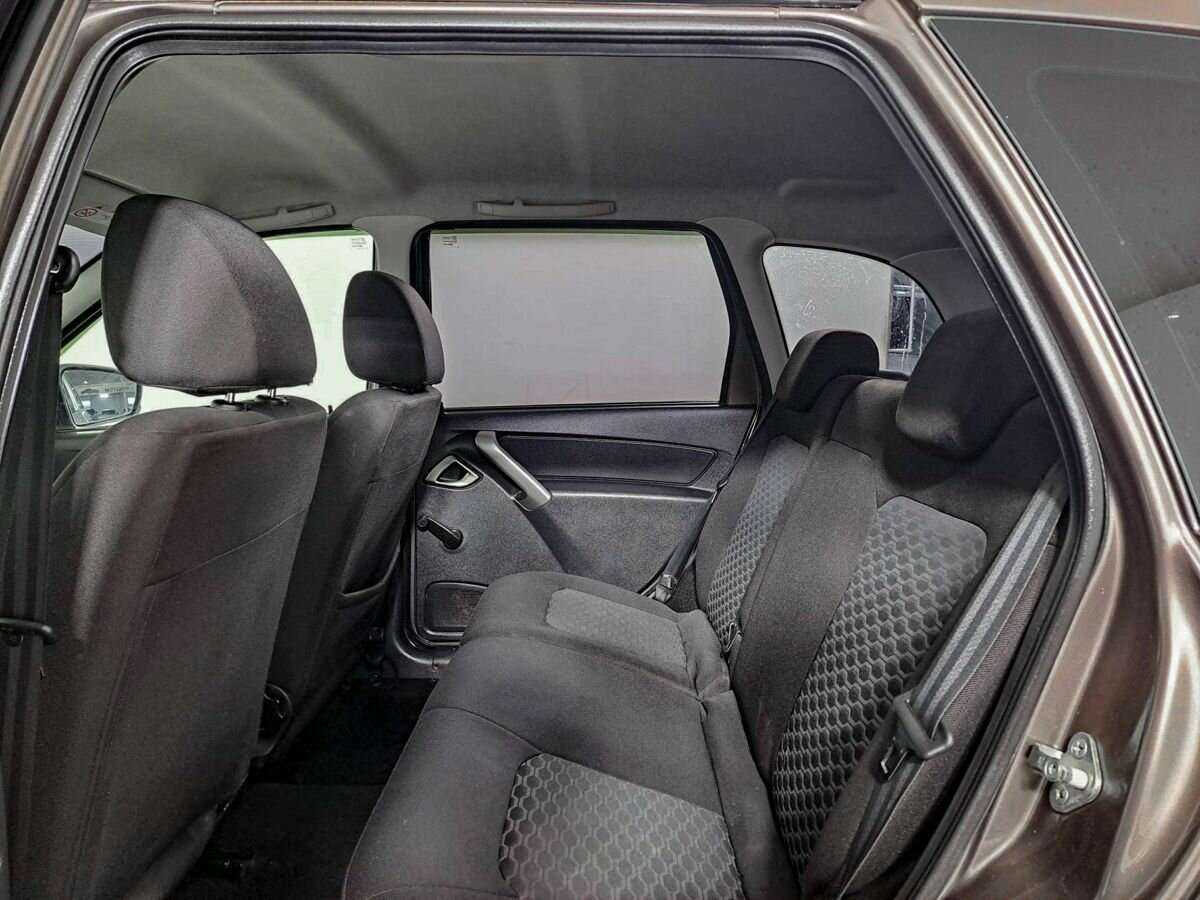 Лада (ВАЗ) Гранта б/у, 2019, Механическая. Фото: #9