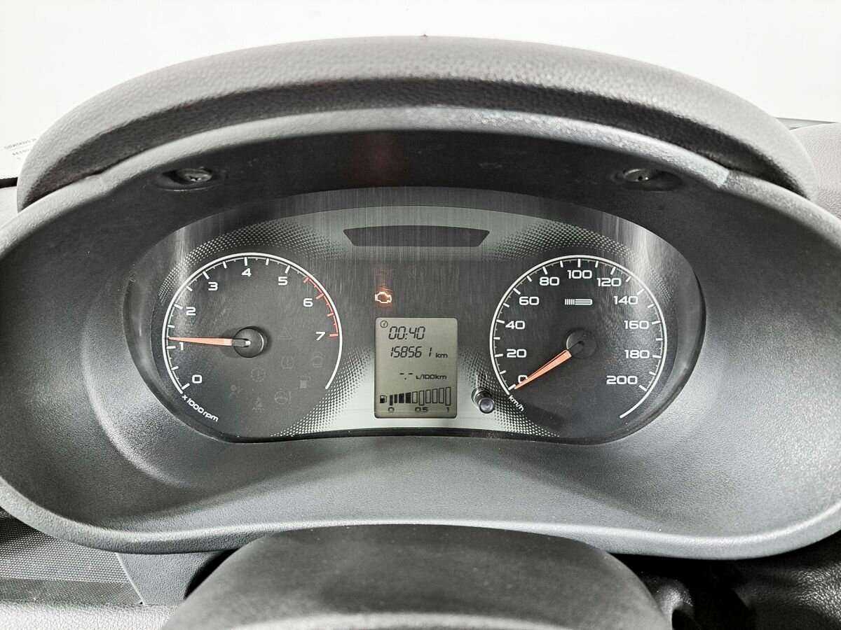 Лада (ВАЗ) Гранта б/у, 2017, Механическая. Фото: #8