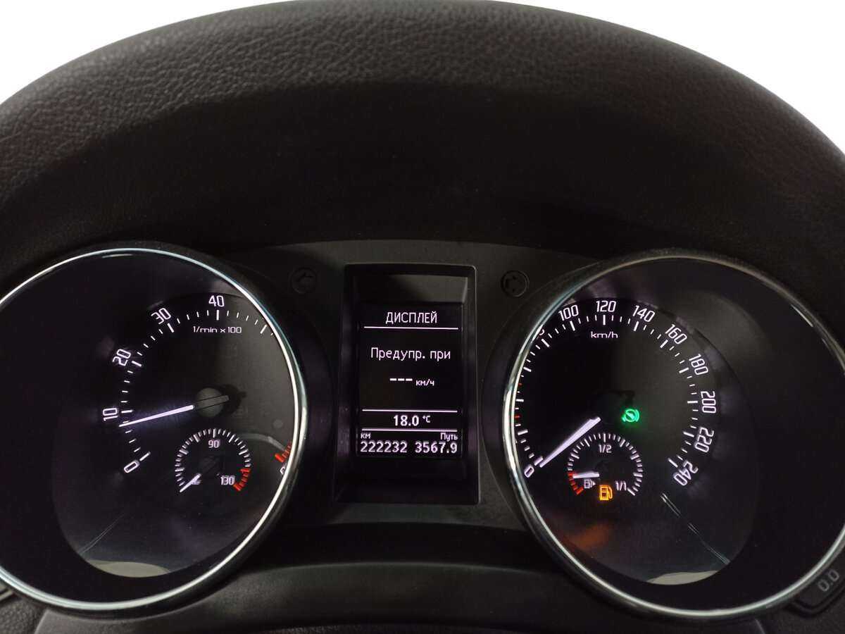 Шкода Йети б/у, 2013, Роботизированная. Фото: #10