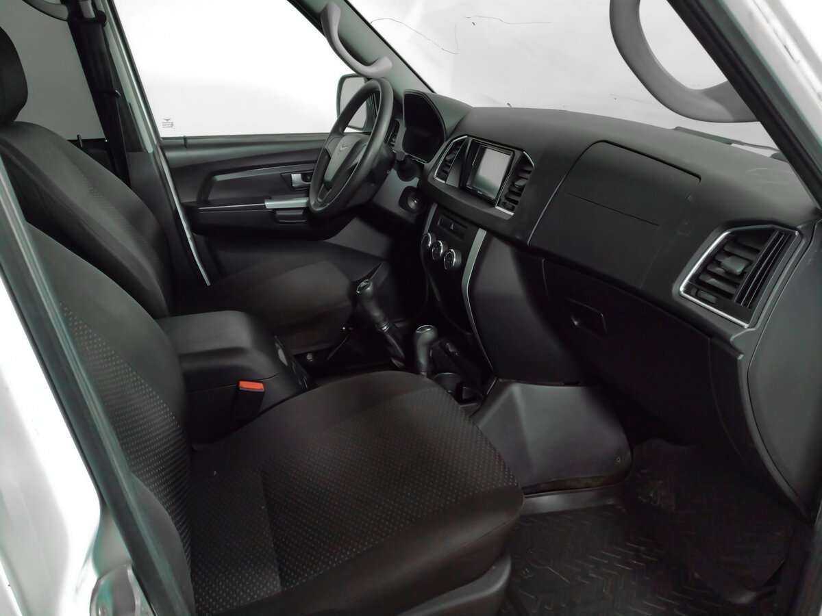 УАЗ Патриот б/у, 2019, Механическая. Фото: #5