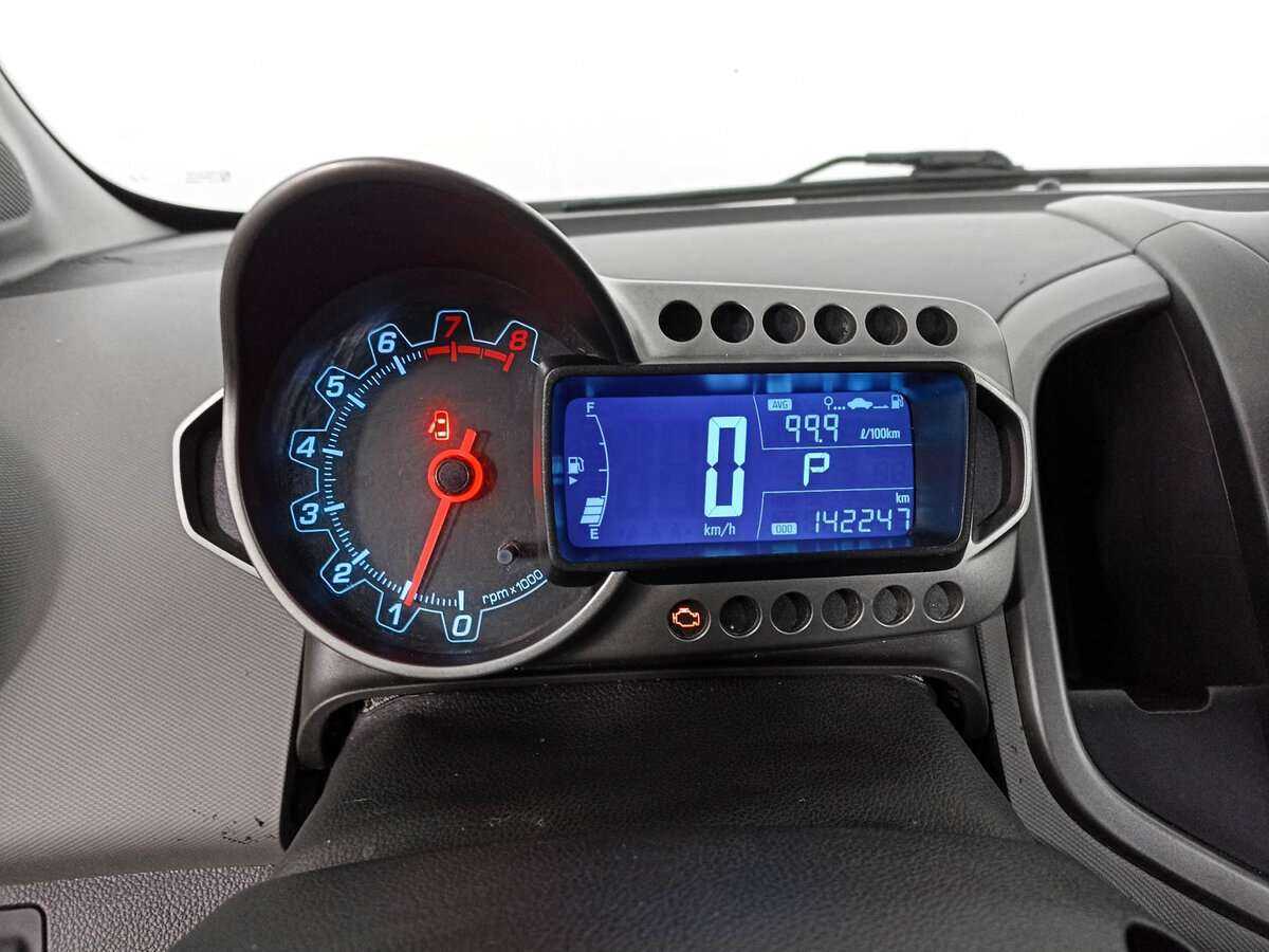 Шевроле Авео б/у, 2013, Автоматическая. Фото: #10