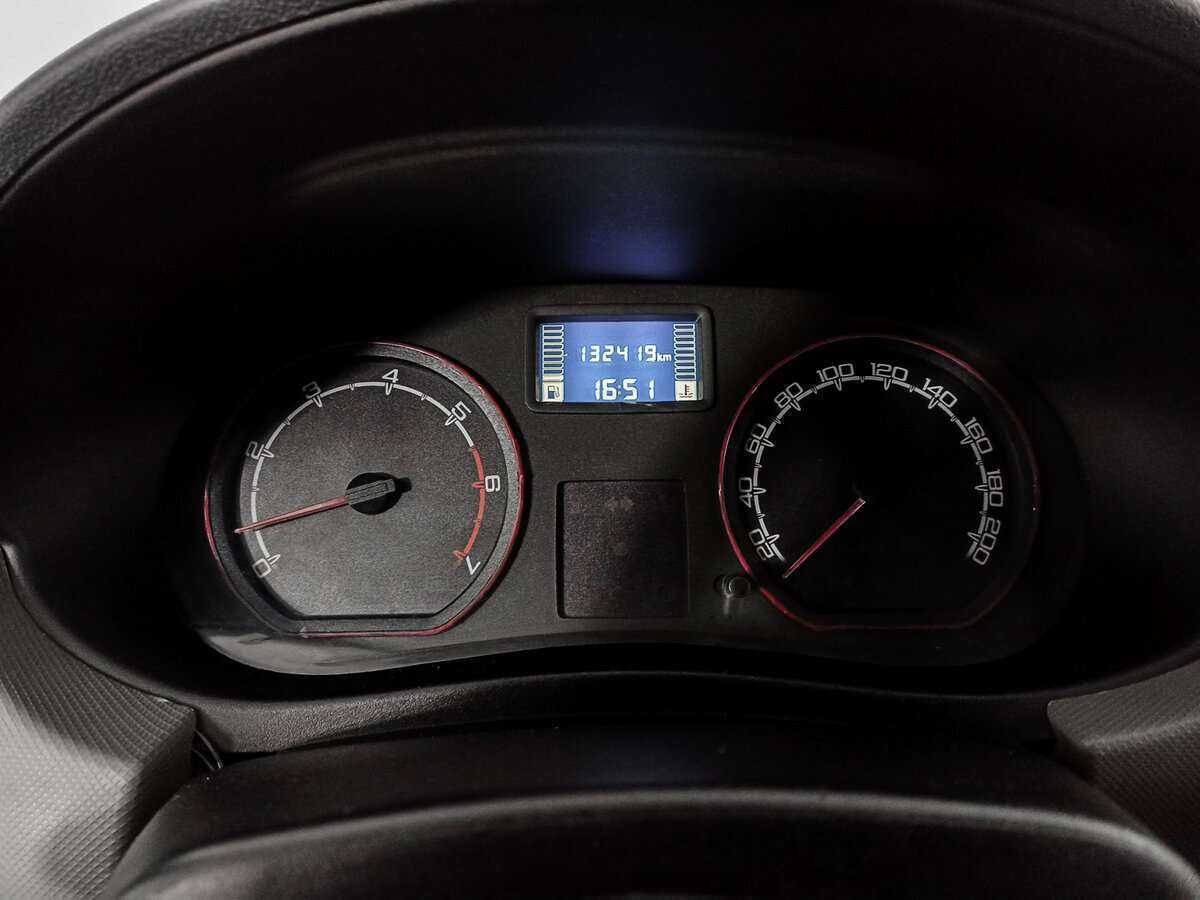 Рено Логан б/у, 2012, Механическая. Фото: #12