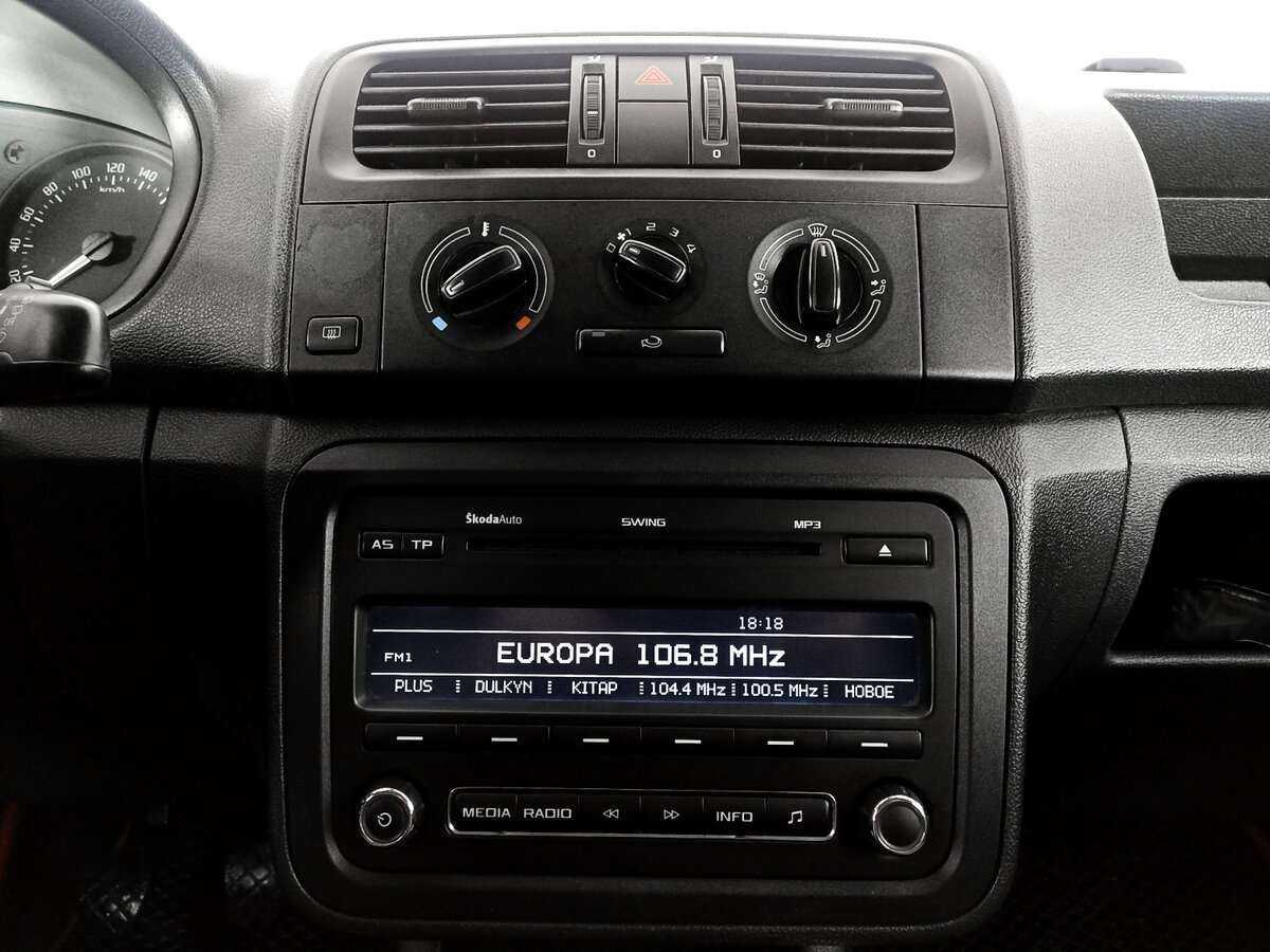 Шкода Фабия б/у, 2012, Механическая. Фото: #11