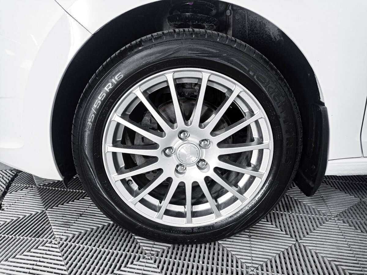 Шкода Рапид б/у, 2017, Механическая. Фото: #16