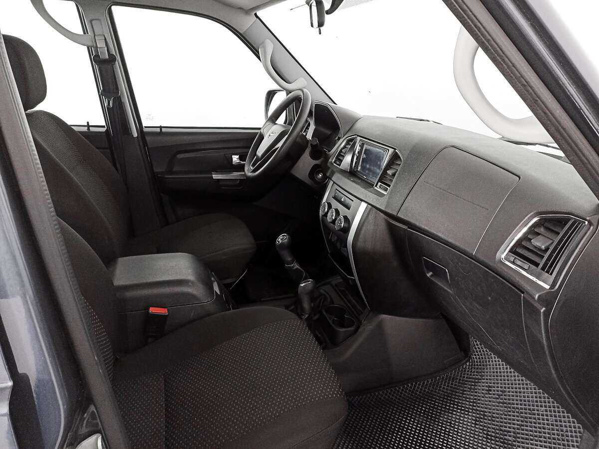 УАЗ Патриот б/у, 2019, Механическая. Фото: #7