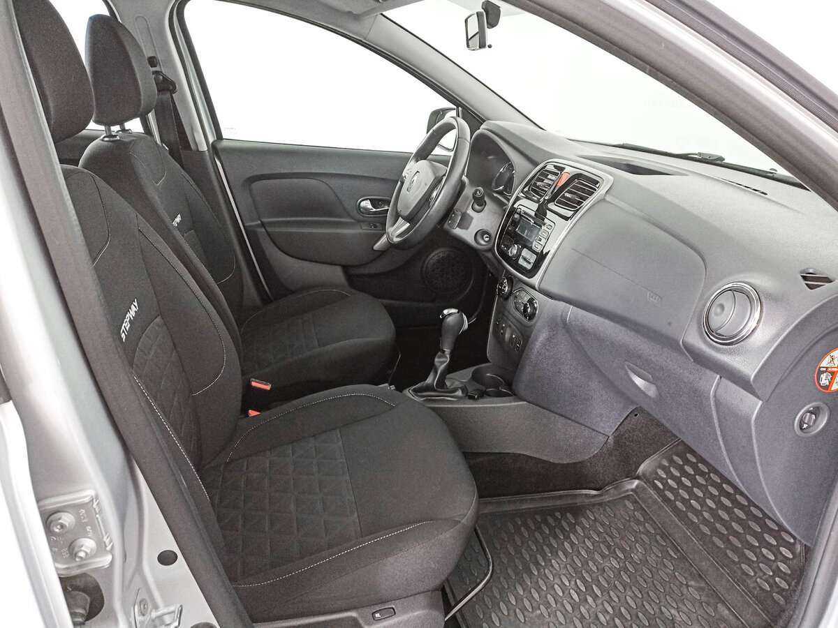 Рено Сандеро б/у, 2017, Автоматическая. Фото: #8