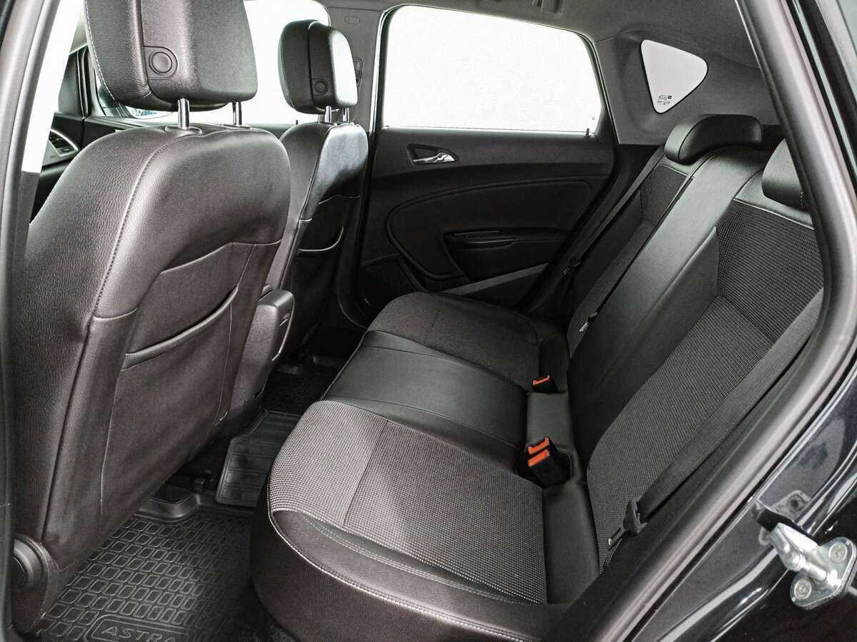 Опель Астра б/у, 2012, Автоматическая. Фото: #9