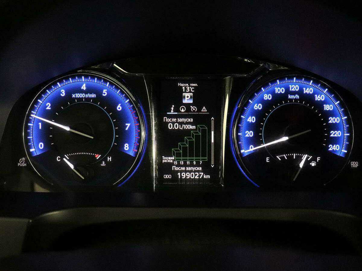 Тойота Камри б/у, 2015, Автоматическая. Фото: #9