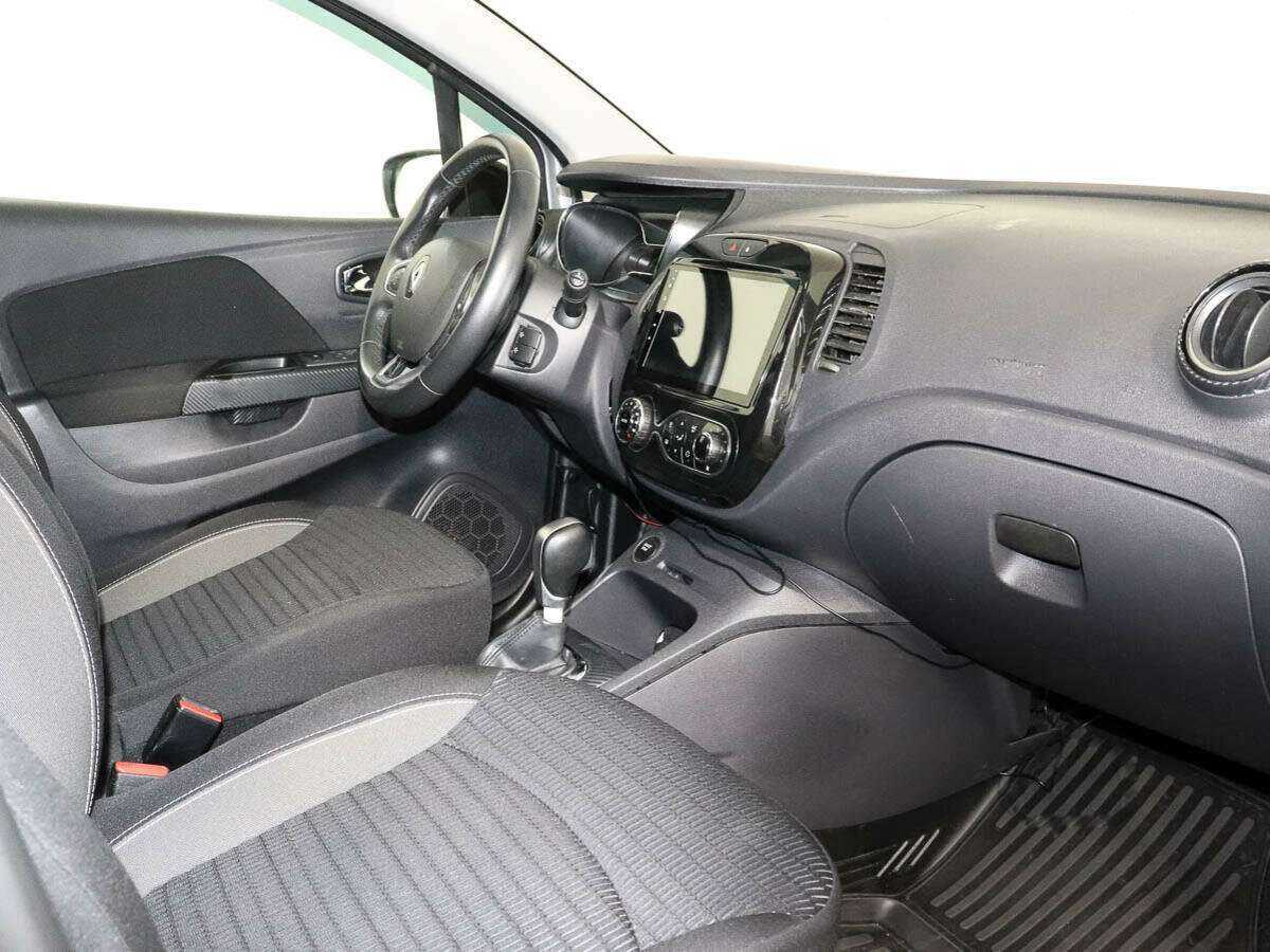 Рено Каптюр б/у, 2017, Автоматическая. Фото: #6