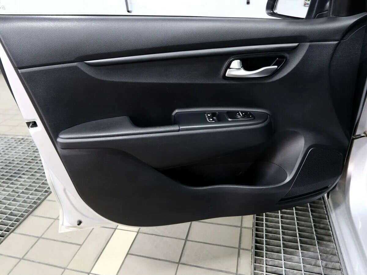 Киа Рио б/у, 2021, Автоматическая. Фото: #6