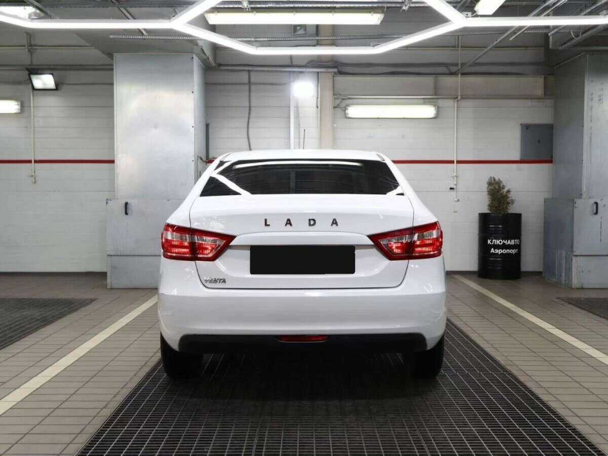 Лада (ВАЗ) Веста б/у, 2021, Механическая. Фото: #5