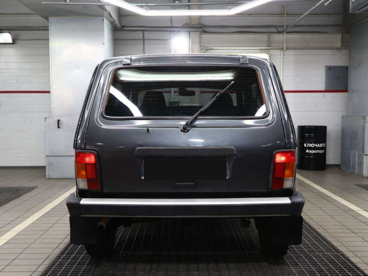 Лада (ВАЗ) 2131 (4х4) б/у, 2016, Механическая. Фото: #2