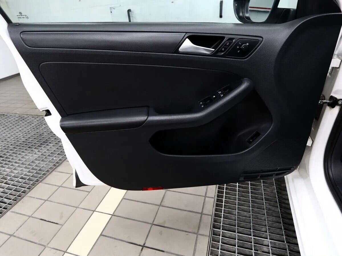 Фольксваген Джетта б/у, 2013, Механическая. Фото: #11