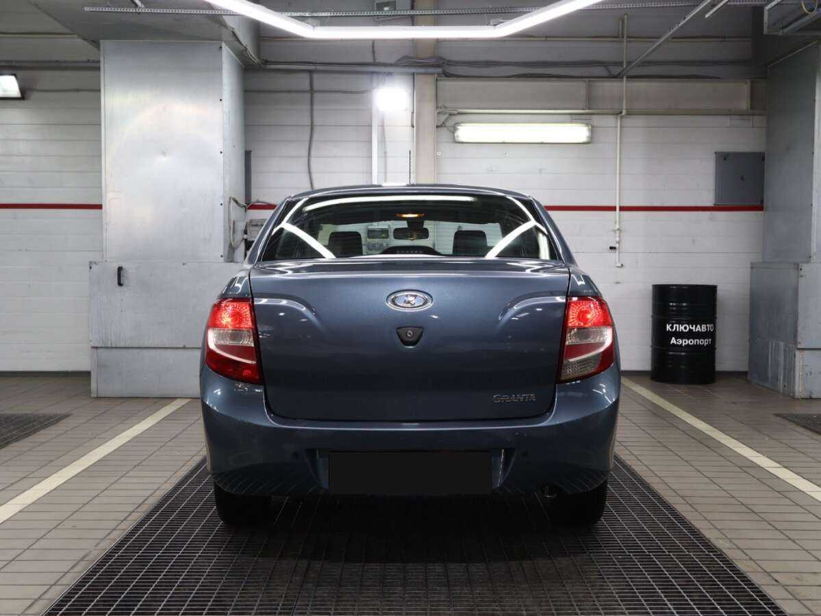 Лада (ВАЗ) Гранта б/у, 2015, Механическая. Фото: #3