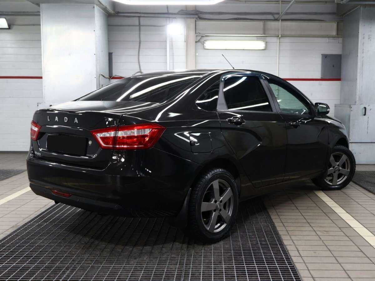 Лада (ВАЗ) Веста б/у, 2015, Роботизированная. Фото: #1