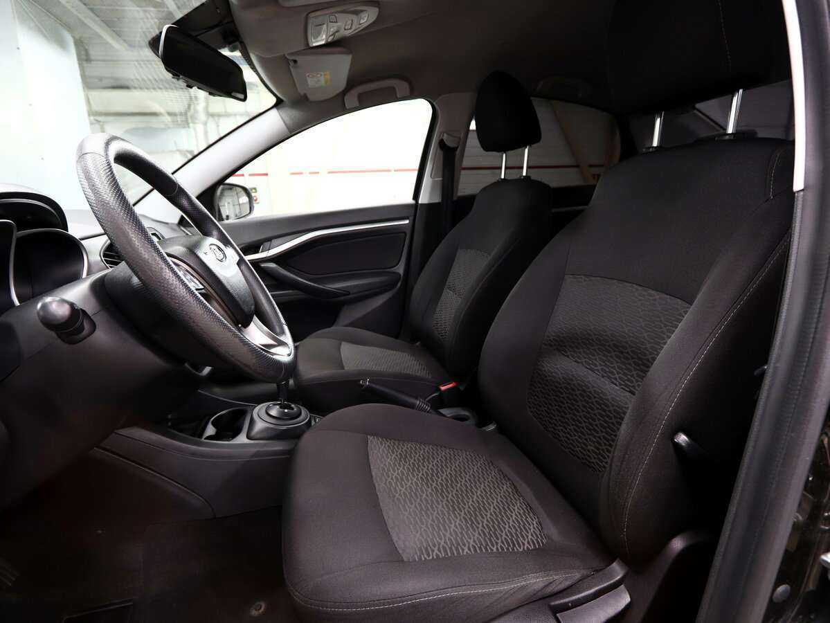 Лада (ВАЗ) Веста б/у, 2015, Роботизированная. Фото: #5