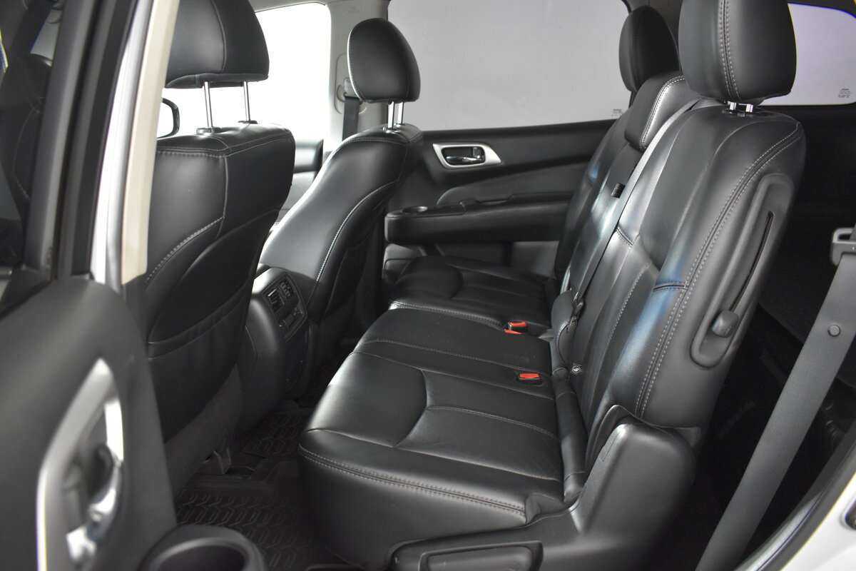 Ниссан Патфайндер б/у, 2015, Вариатор. Фото: #9