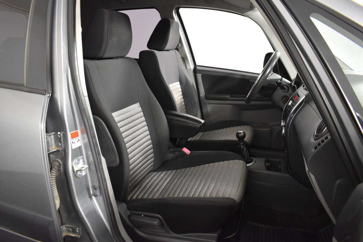 Сузуки С-Икс4 б/у, 2013, Механическая. Фото: #7