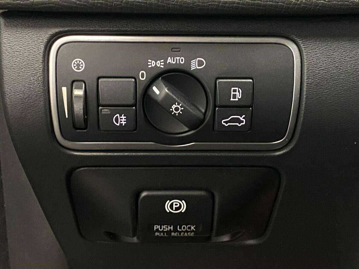 Вольво ИксЦ60 б/у, 2013, Автоматическая. Фото: #15