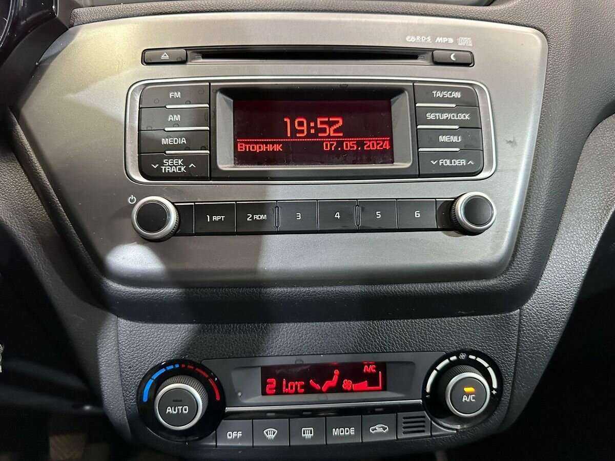 Киа Рио б/у, 2016, Механическая. Фото: #12